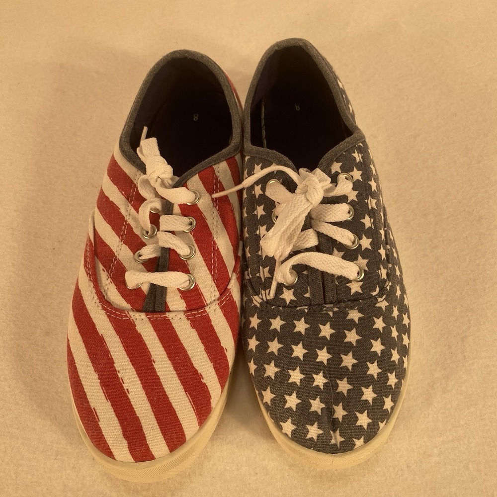 Unisex Stars & Stripes Canvas Sneakers USA Flag Shoes Men 8 / Women 9.5